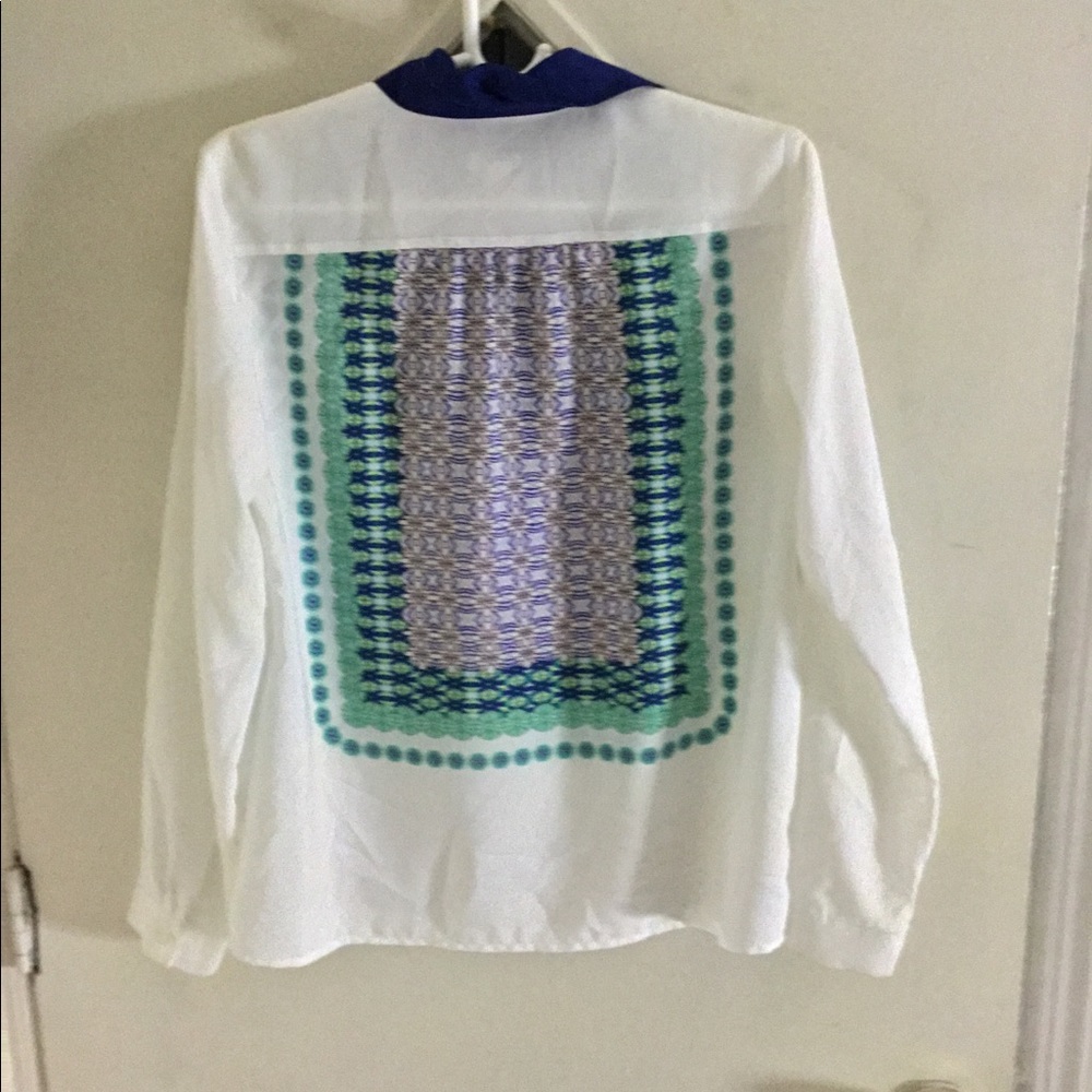 Long sleeves  half way button down shirt - Picture 6 of 12